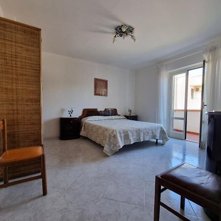 Villa Flora - With Sea View, 2 Minutes Walk To Beach Trappeto  Exterior photo