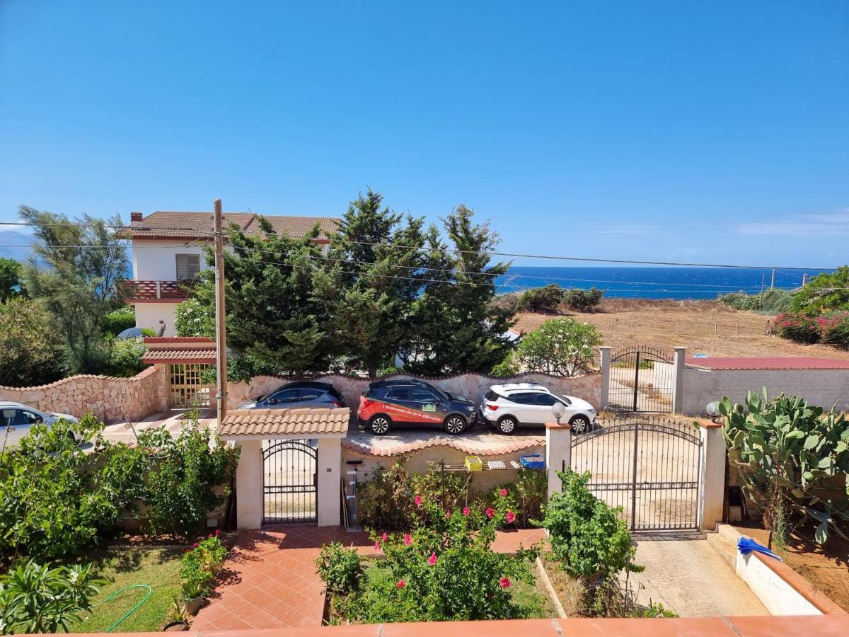 Villa Flora - With Sea View, 2 Minutes Walk To Beach Trappeto  Exterior photo