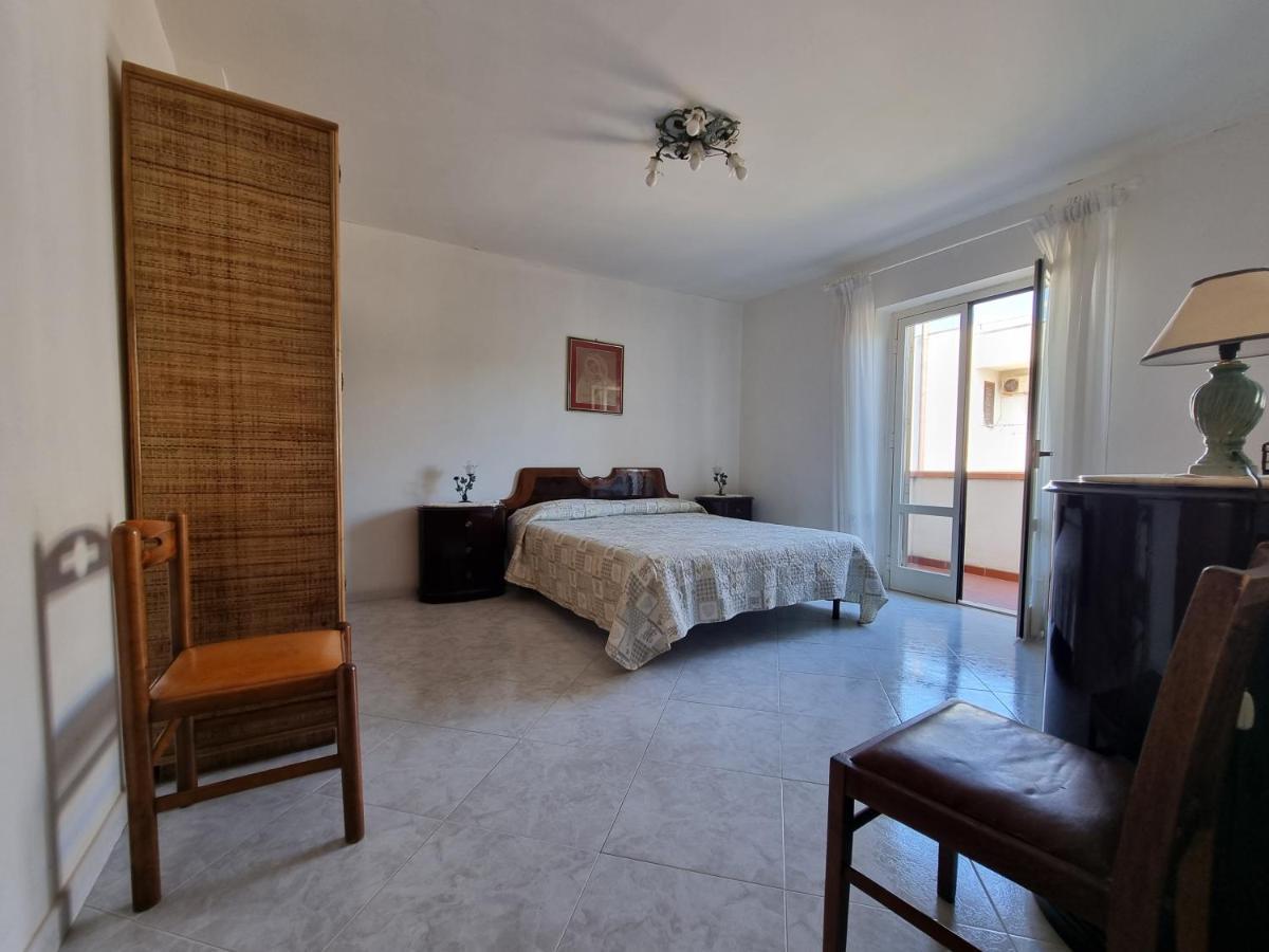Villa Flora - With Sea View, 2 Minutes Walk To Beach Trappeto  Exterior photo